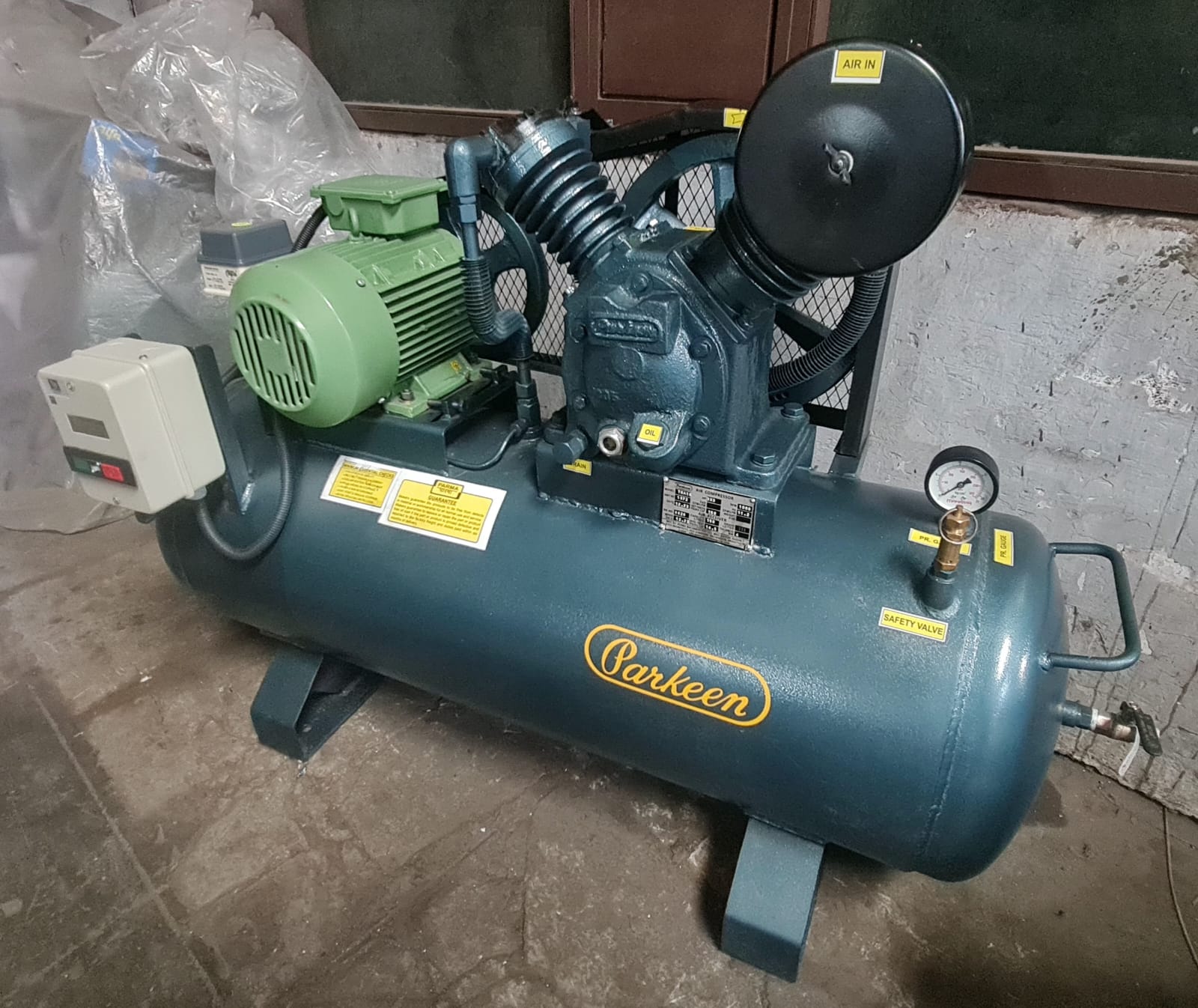 High pressure compressor package